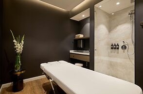 Hotel Saski Krakow, Curio Collection by Hilton