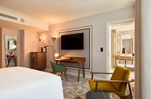 Hotel Saski Krakow, Curio Collection by Hilton