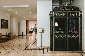 Hotel Saski Krakow, Curio Collection by Hilton