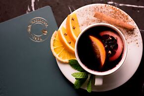 Hotel Saski Krakow, Curio Collection by Hilton