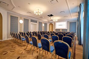 Hotel Saski Krakow, Curio Collection by Hilton