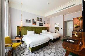 Hotel Saski Krakow, Curio Collection by Hilton