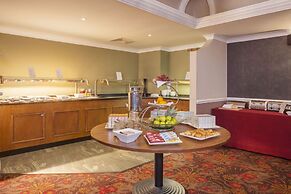 Holiday Inn Reading West by IHG