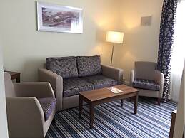 Holiday Inn Reading West by IHG