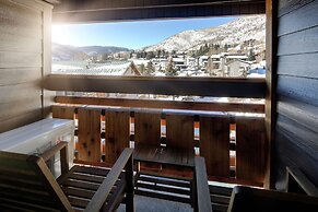 Highline Vail - a DoubleTree by Hilton