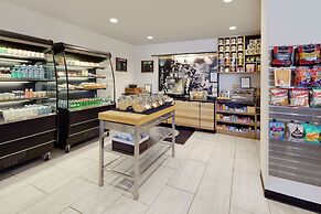 Highline Vail - a DoubleTree by Hilton