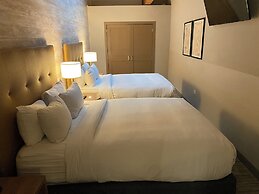 Highline Vail - a DoubleTree by Hilton