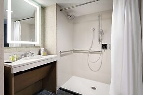 Highline Vail - a DoubleTree by Hilton