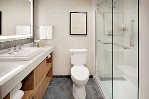 Highline Vail - a DoubleTree by Hilton