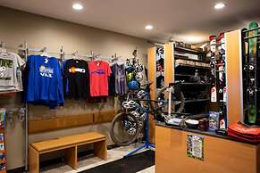 Highline Vail - a DoubleTree by Hilton