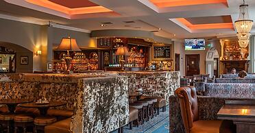 Headfort Arms Hotel