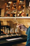 The Harbourview Hotel