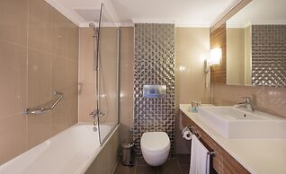 Palm Wings Ephesus Beach Resort