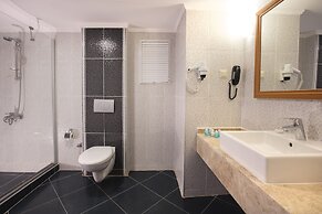 Palm Wings Ephesus Beach Resort