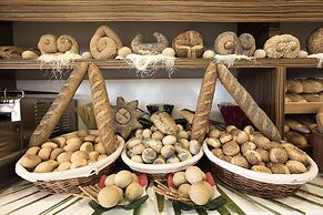 Palm Wings Ephesus Beach Resort