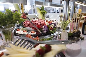 Palm Wings Ephesus Beach Resort