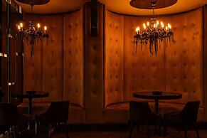 Roomers Frankfurt, Autograph Collection