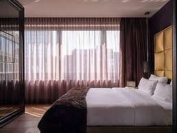 Roomers Frankfurt, Autograph Collection