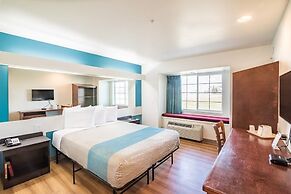 Motel 6 Idaho Falls, ID - Snake River