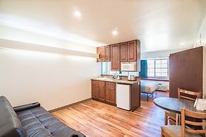 Motel 6 Idaho Falls, ID - Snake River