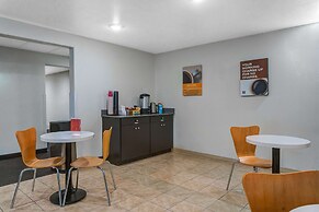 Motel 6 Idaho Falls, ID - Snake River