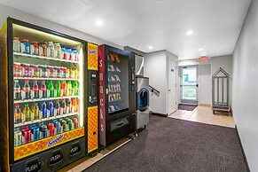 Motel 6 Idaho Falls, ID - Snake River