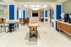 Holiday Inn Express Hotel & Suites Magee by IHG