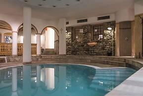 Alphotel Stocker