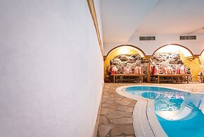 Alphotel Stocker
