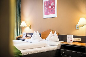 Alphotel Stocker