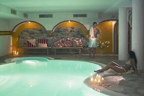 Alphotel Stocker