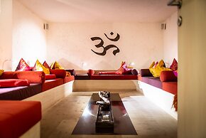 Alphotel Stocker