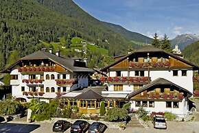 Alphotel Stocker