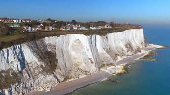 Holiday Inn Express Folkestone - Channel Tunnel by IHG