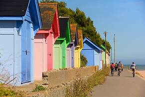 Holiday Inn Express Folkestone - Channel Tunnel by IHG