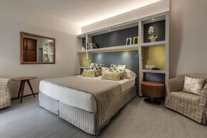 Hermitage Hotel & Resort