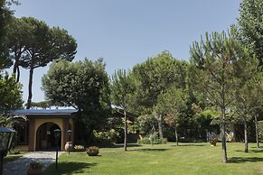 Hermitage Hotel & Resort