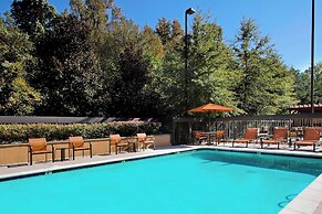 Courtyard by Marriott Atlanta Airport West