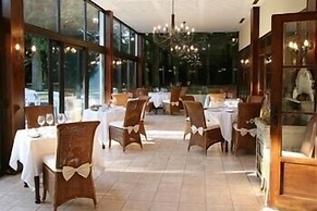 Hostellerie Du Royal Lieu