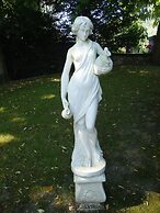 Hostellerie Du Royal Lieu