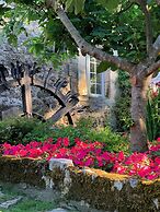 Le Moulin Du Roc