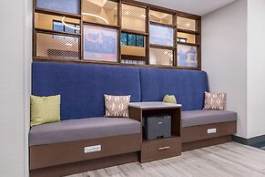 Hampton Inn & Suites Muncie