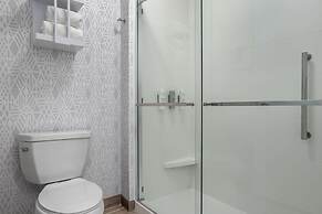 Hampton Inn & Suites Muncie