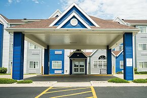 Microtel Inn & Suites by Wyndham Cheyenne