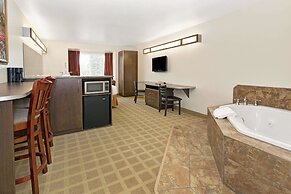 Microtel Inn & Suites by Wyndham Cheyenne