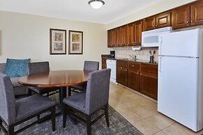 Staybridge Suites Lansing - Okemos by IHG