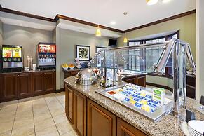 Staybridge Suites Lansing - Okemos by IHG