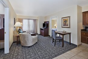 Staybridge Suites Lansing - Okemos by IHG
