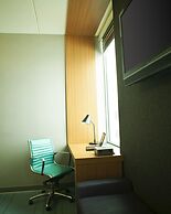 Aloft Portland Airport at Cascade Station