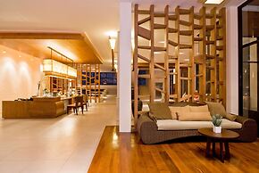 Peach Blossom Resort